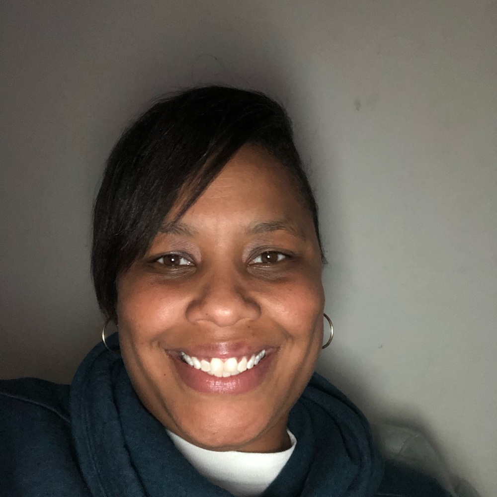 Meet your Posher, Lynette